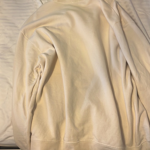 Brandy Melville crewneck - Picture 2 of 3